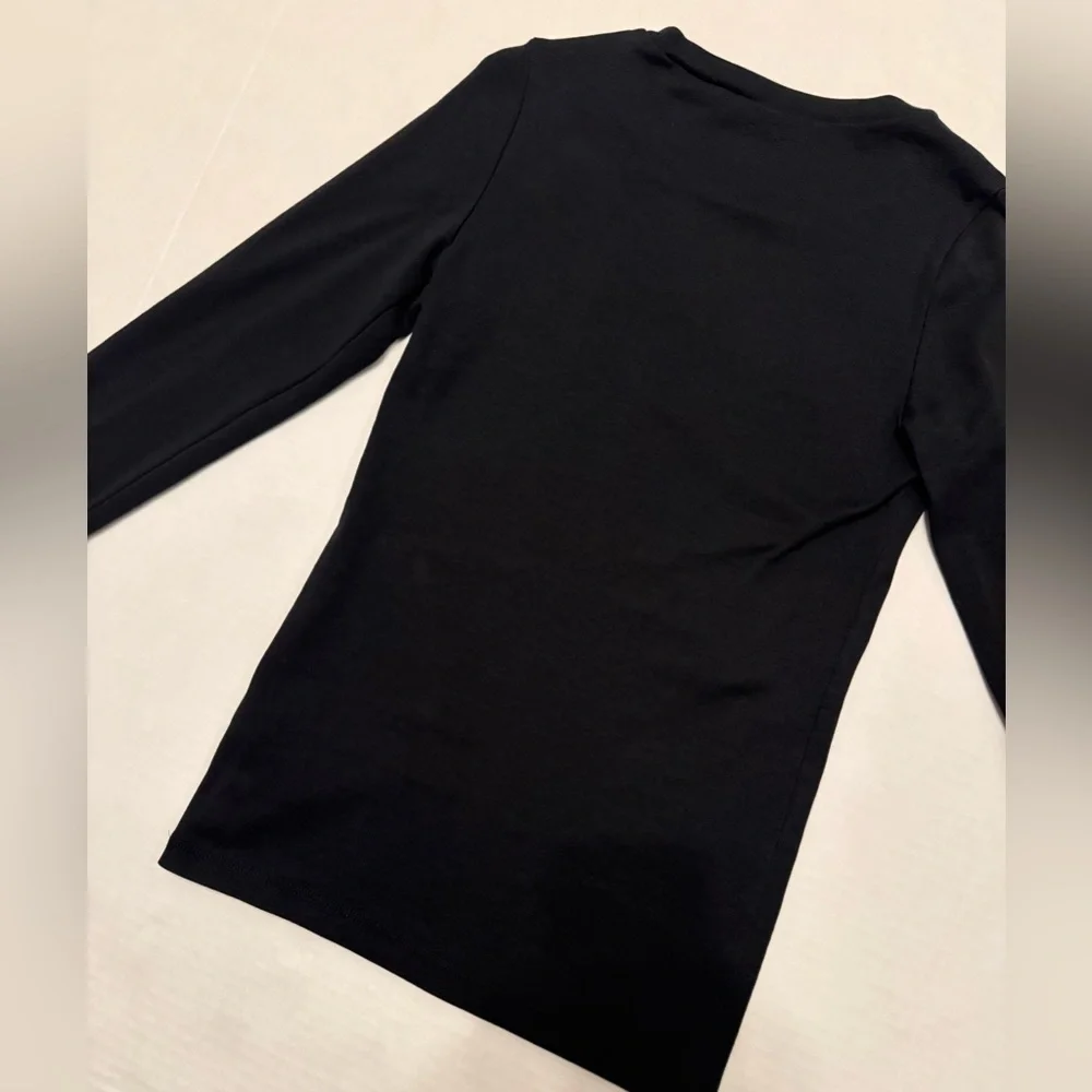J. Crew Perfect Fit Long Sleeve Crewneck T-Shirt Black Size S BL112